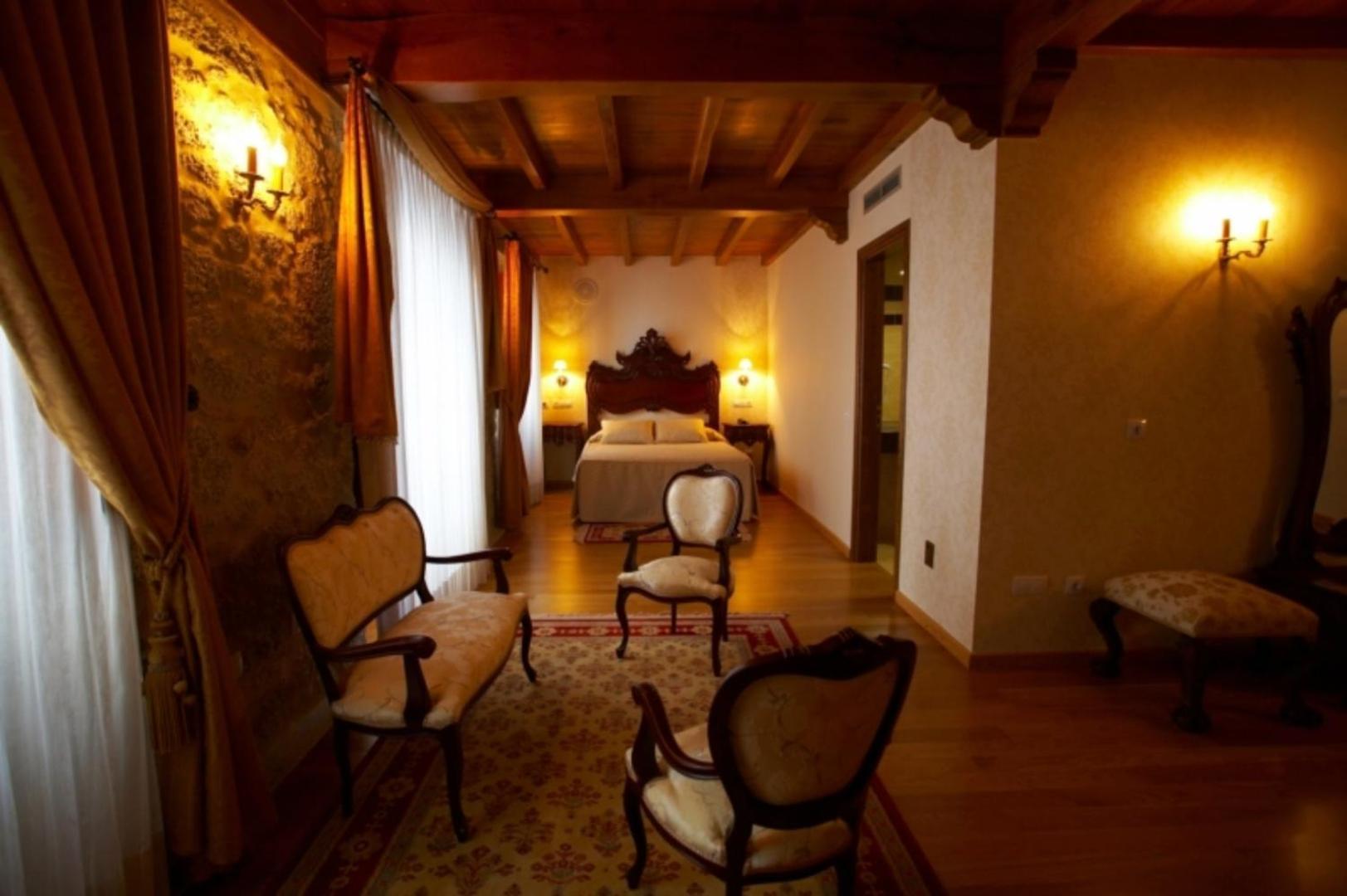 Hotel Vila Do Val O Valadouro ภายนอก รูปภาพ