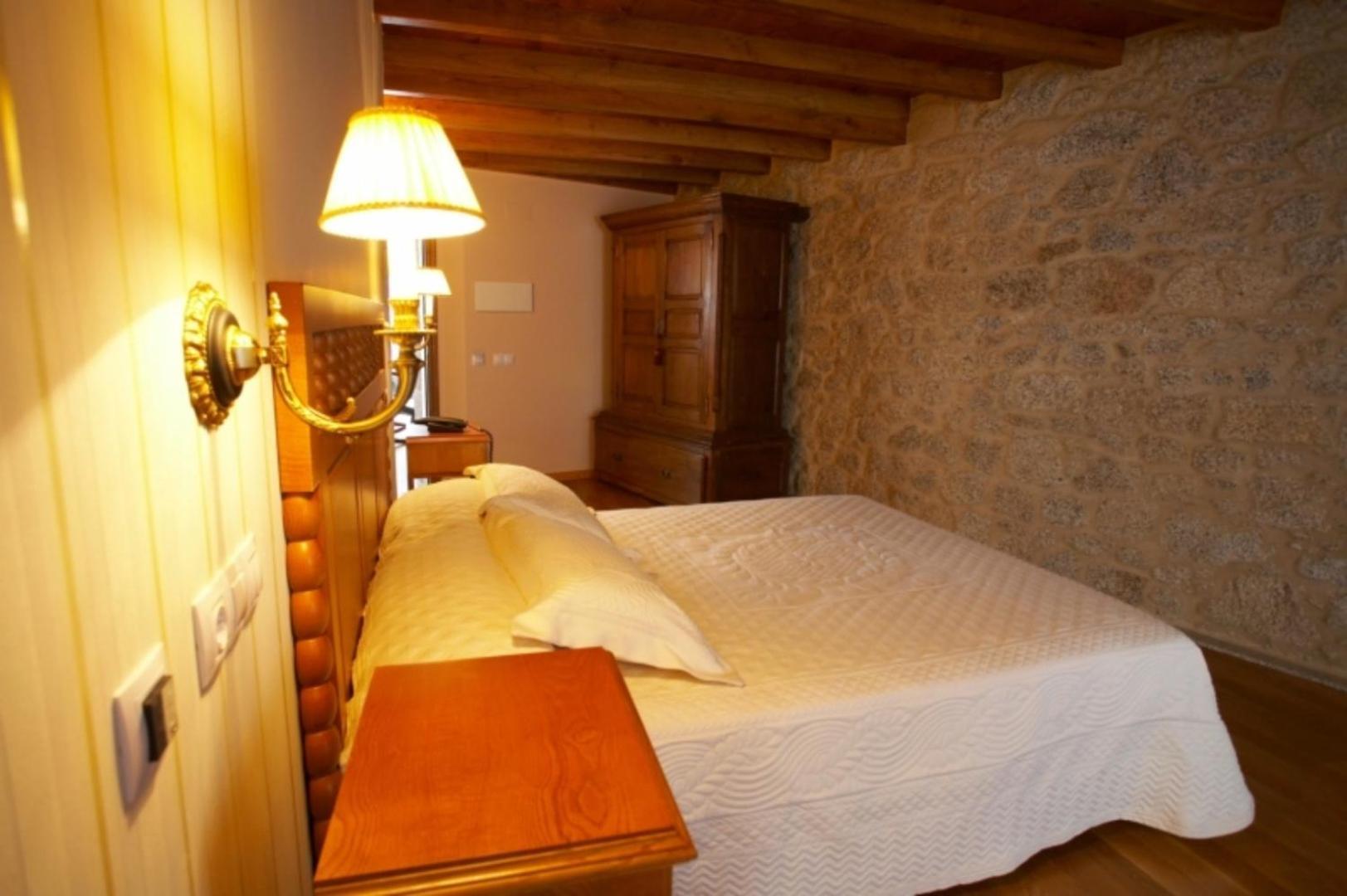Hotel Vila Do Val O Valadouro ภายนอก รูปภาพ