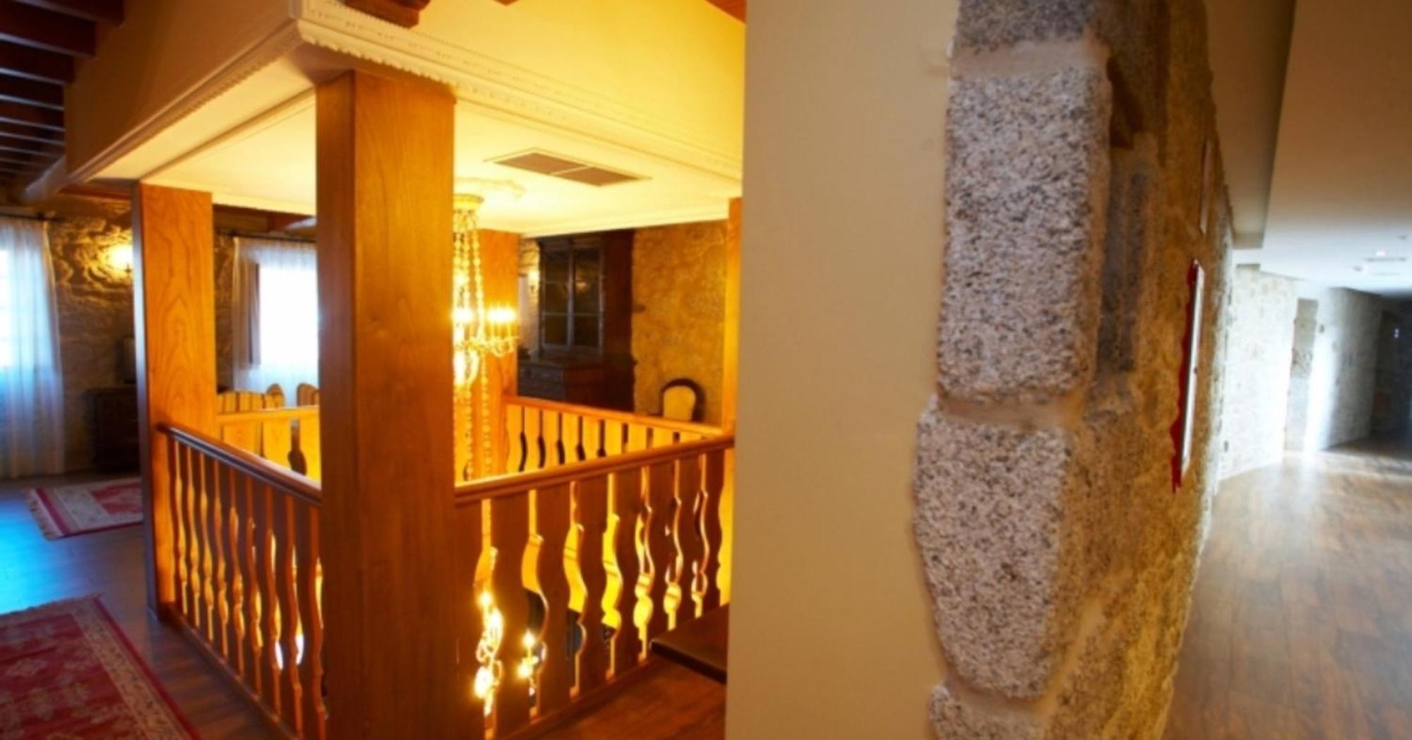 Hotel Vila Do Val O Valadouro ภายนอก รูปภาพ