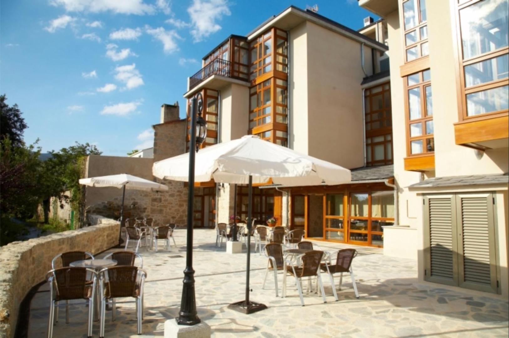 Hotel Vila Do Val O Valadouro ภายนอก รูปภาพ
